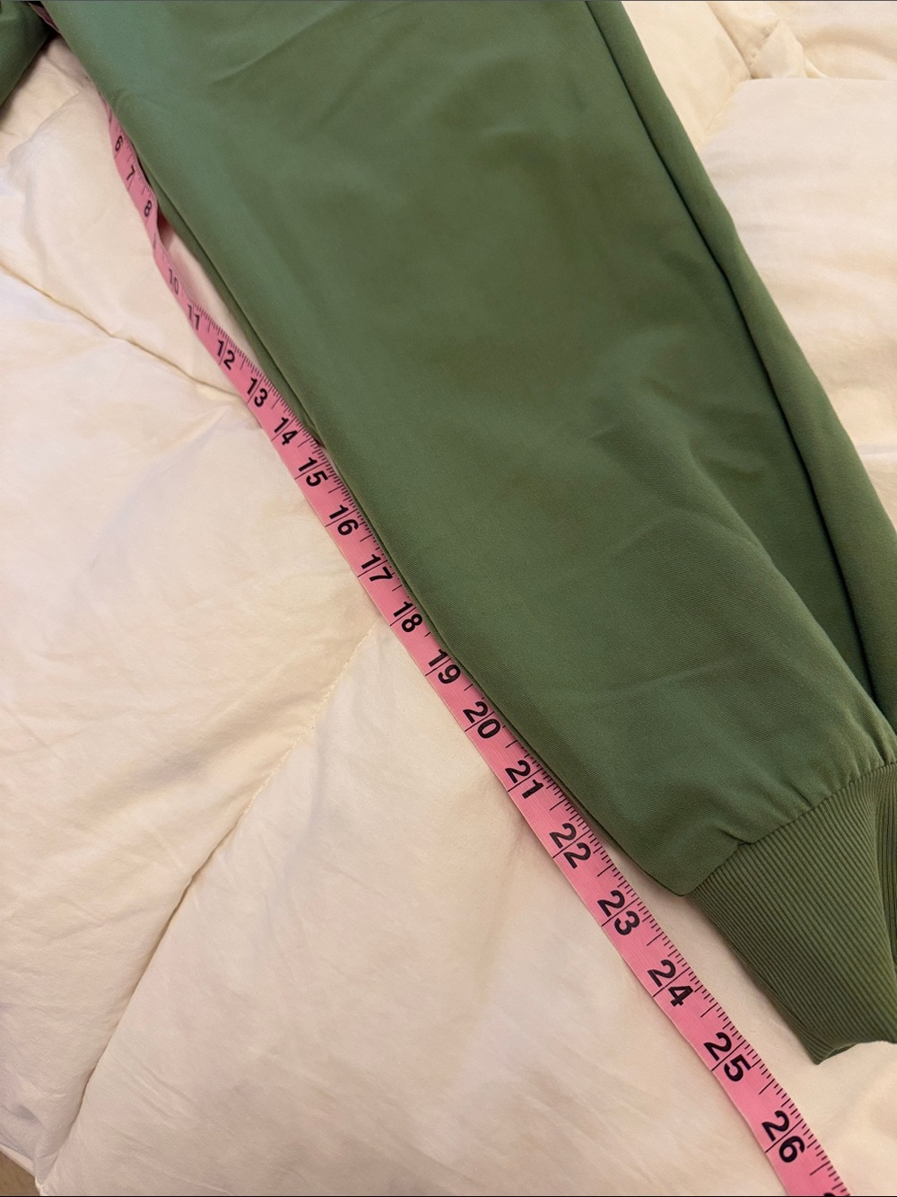 NWT Figs Zamora High Waisted Sage Green Scrub Pants Joggers - Picture 12 of 12